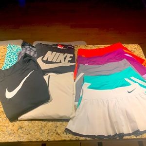 Nike girls youth tennis clothes 10 pieces